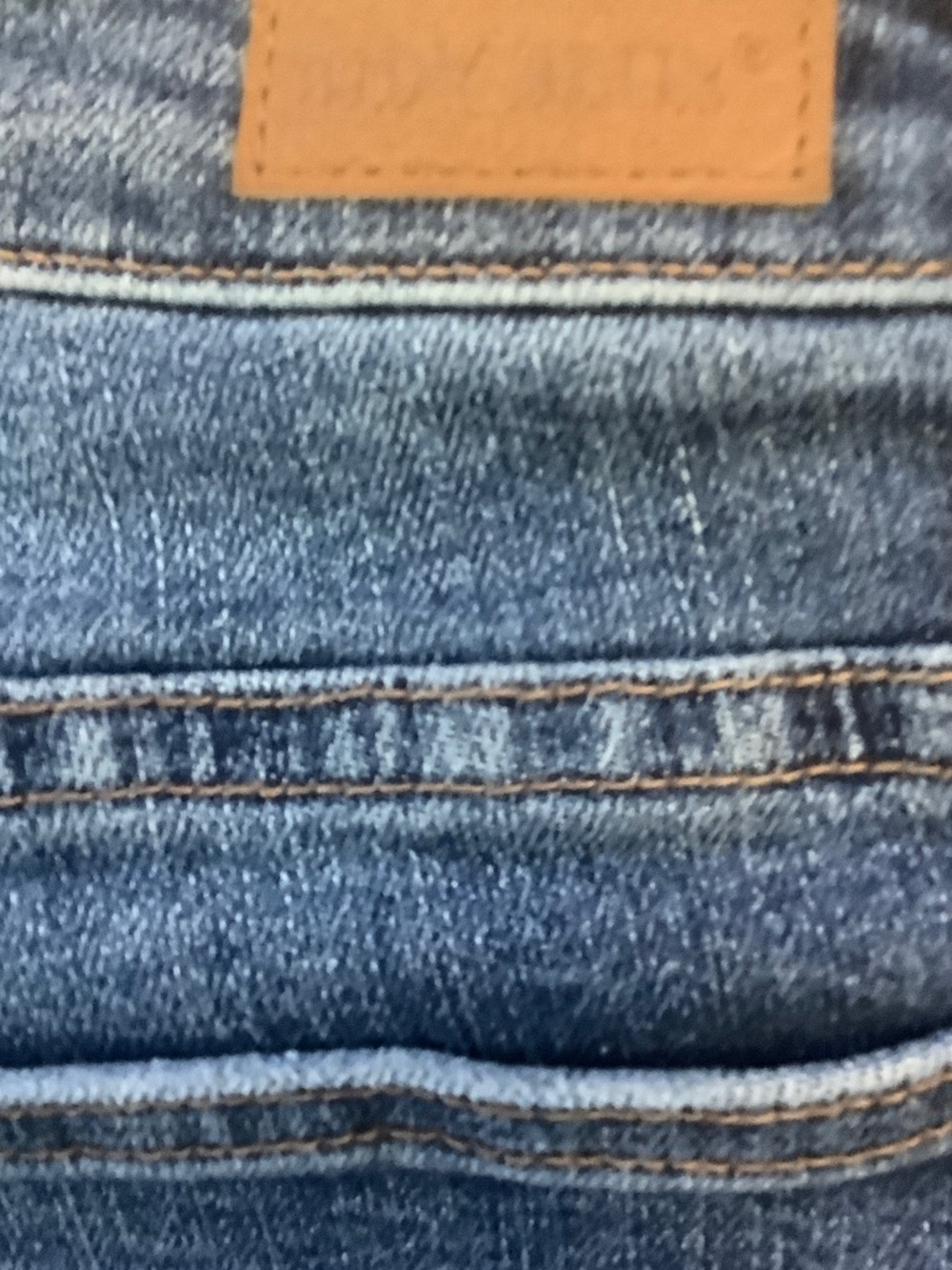 Judy Blue Light Blue Relaxed Boyfriend Jeans size 13/31 - Picture 5 of 6